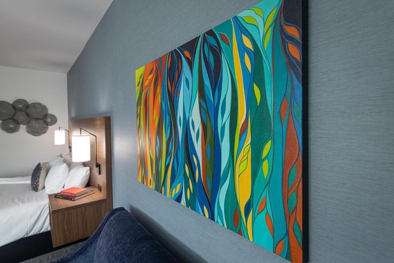 Hayward Hotel